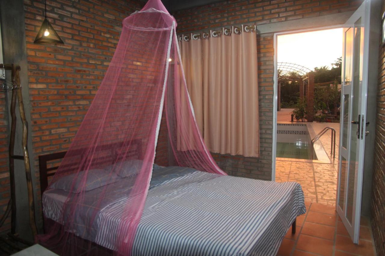 Bau Bi Mini Farmstay Mekong - Tien Giang หมีทอ ภายนอก รูปภาพ